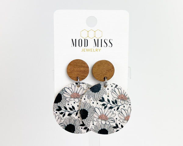 Cork+Leather Round Earring "Monochrome Sunflowers"
