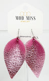 Leather Petal Earring "Metallic Light Pink"