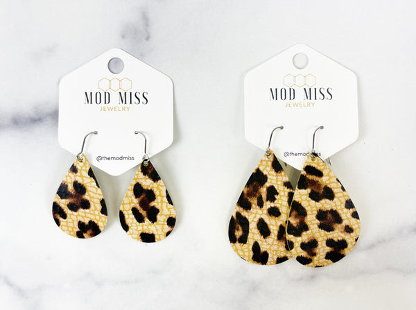 Leather Teardrop Earring "Leopard Crackle"