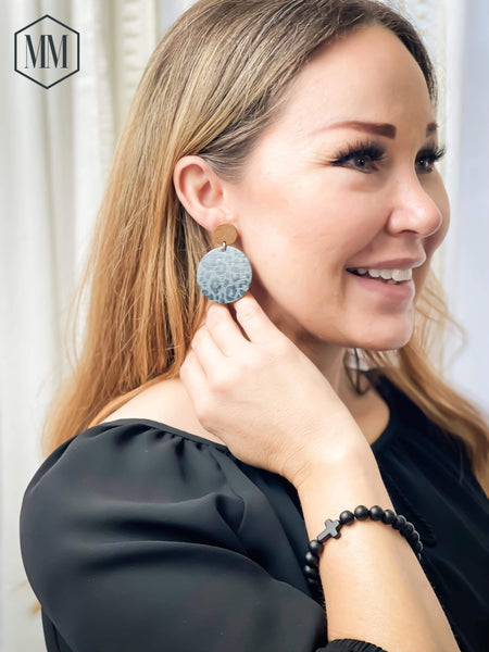 Cork+Leather Round Earring "Fine Glitter Black"