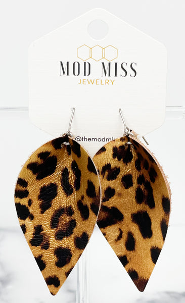 Leather Petal Earring "Leopard Metallic"
