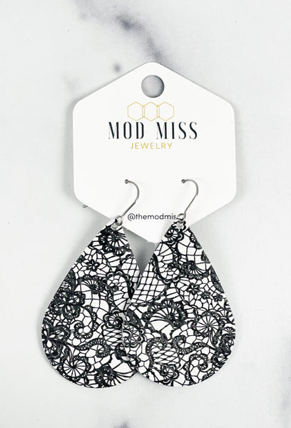 Leather Teardrop Earring "Black&White Lace"