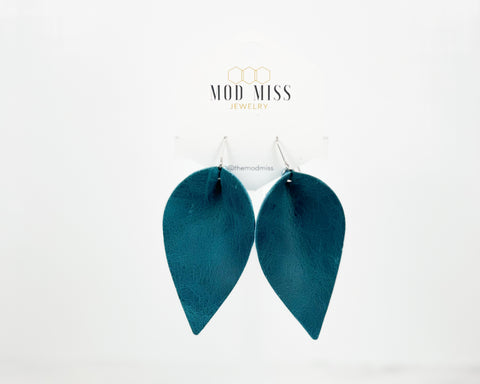 Leather Petal Earring "Dark Teal"