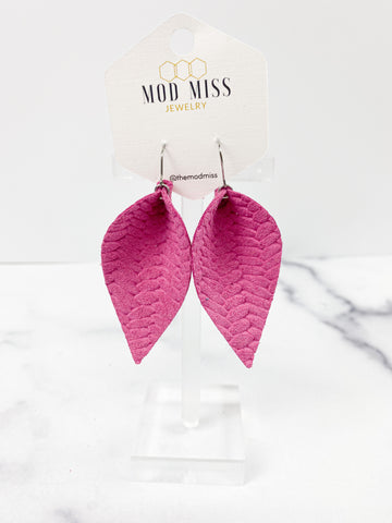 Leather Petal Earring "Weaved Hot Pink"