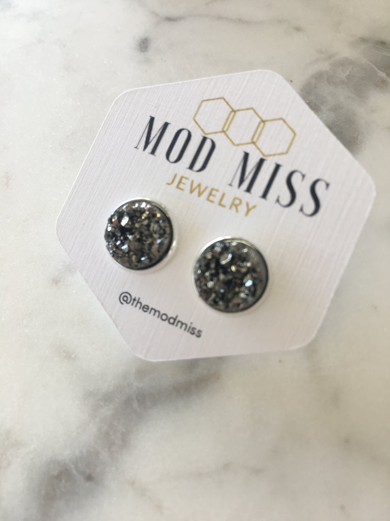 Gunmetal Druzy Stud Earrings  Rustic Pickns Jewelry – Mod Miss Jewelry