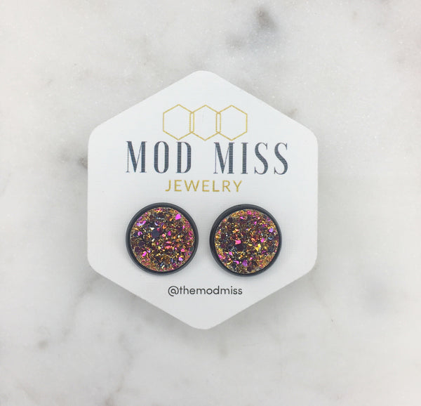 Druzy Stud Earring "Metallic Gold"