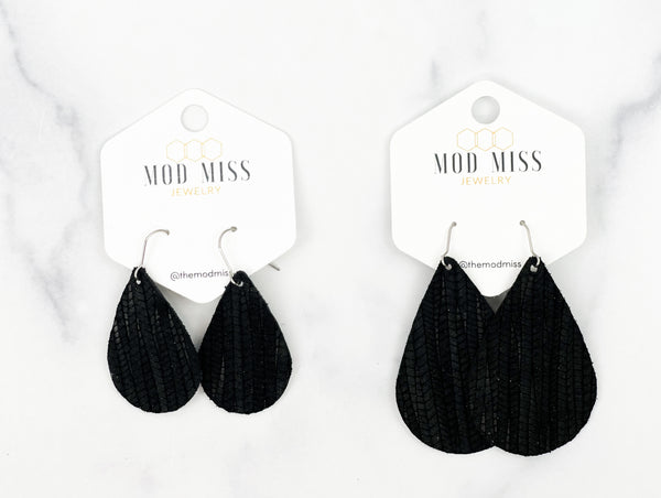 Leather Teardrop Earring "Palm Black"