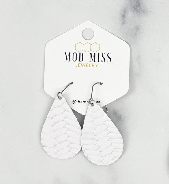Leather Teardrop Earring "Weaved White"