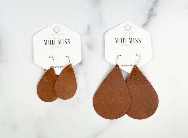 Leather Teardrop Earring "Worn Brown"