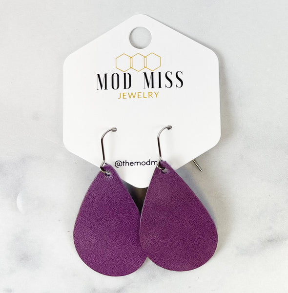 Leather Teardrop Earring "Worn Lavender"